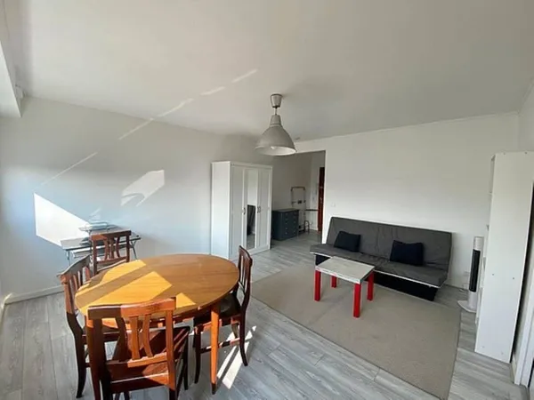Studio 1 pièce 31 m²