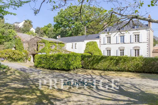 Maison 10 pièces 155 m²