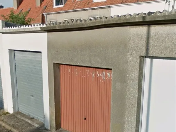 Garage à louer à Outreau