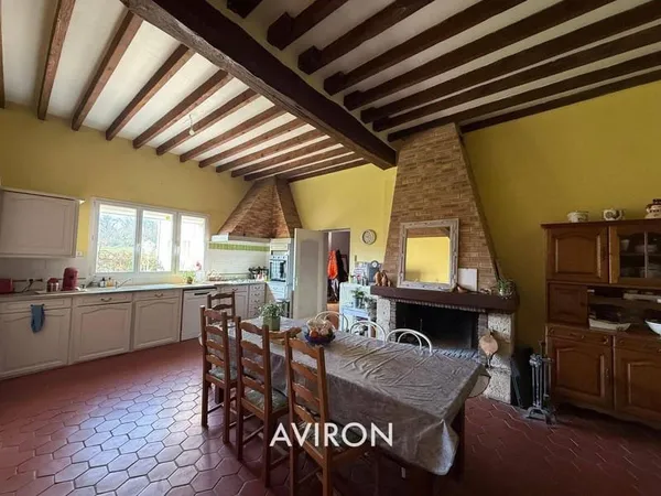 Maison 6 pièces 180 m²