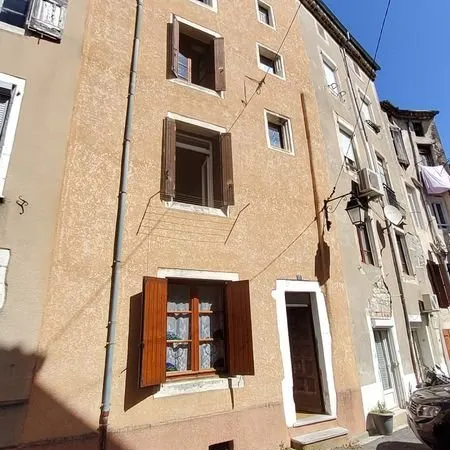 Maison de ville 8 pièces 138 m²