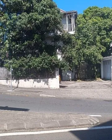 Maison 12 pièces 300 m²