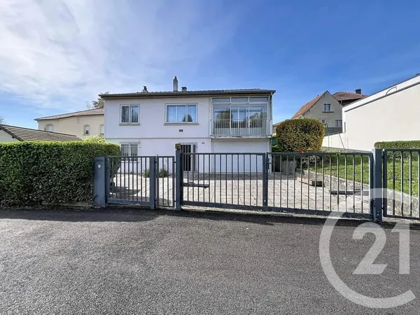 Maison 7 pièces 144 m²