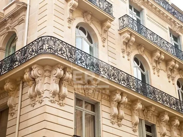 Maison 241 m²