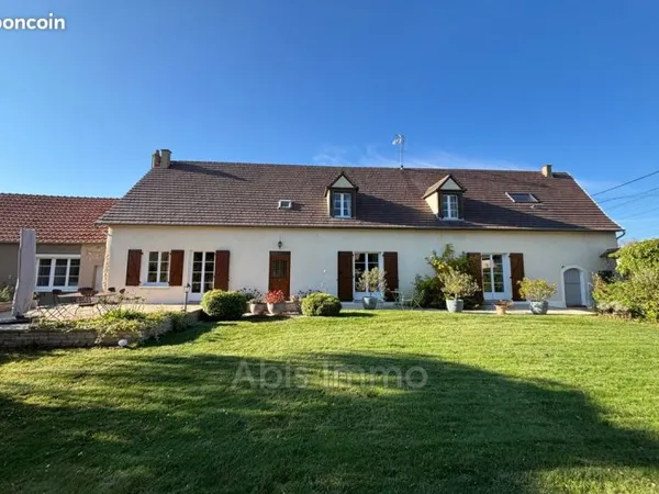 Maison 7 pièces 223 m²