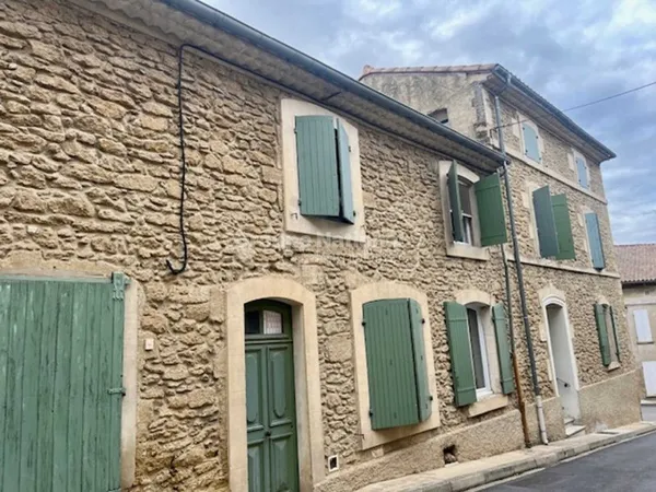 Maison de ville avec fort potentiel