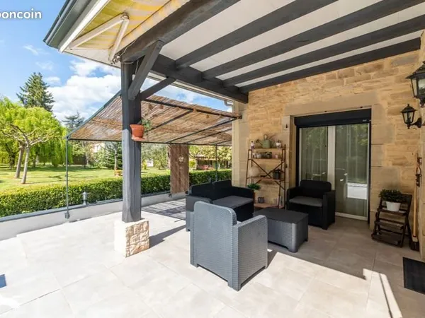 Maison 5 pièces 130 m²