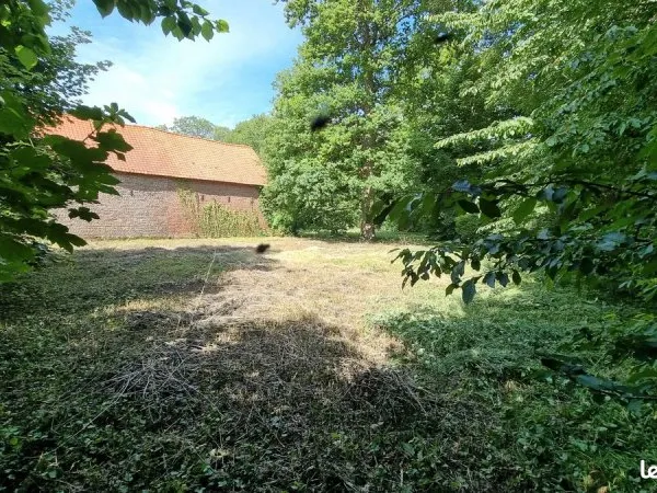Terrain à batir à saisir, 740m² à SIMENCOURT 62123