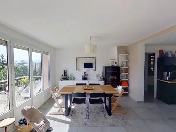 Loue appartement 75m²