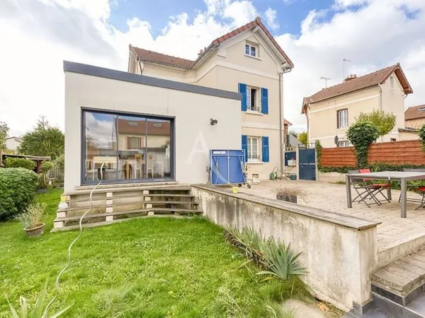 Maison 6 pièces 138 m²
