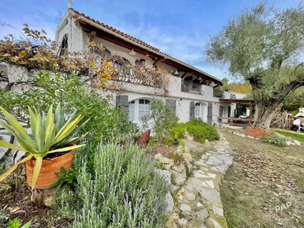 Maison 5 pièces 130 m²