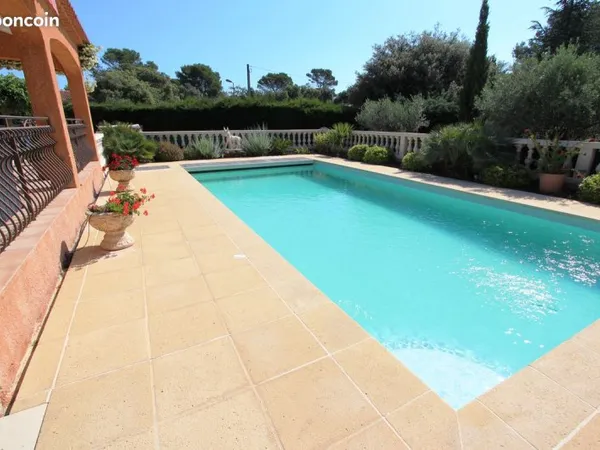 Magnifique villa dans le sud -