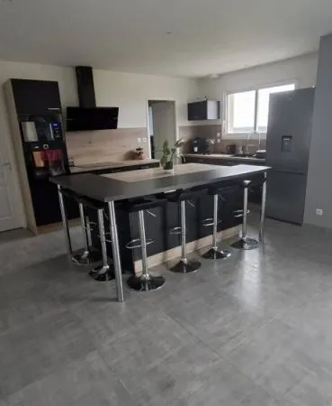 Maison de plain-pied 6 pièces 109 m²