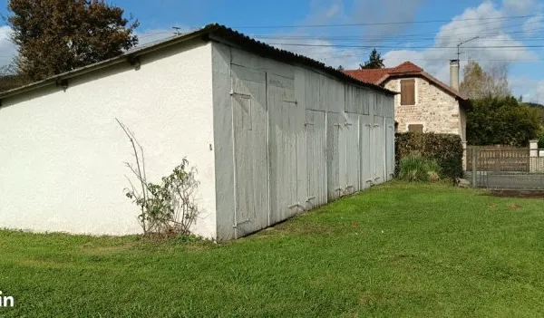 Garage à louer a Gan