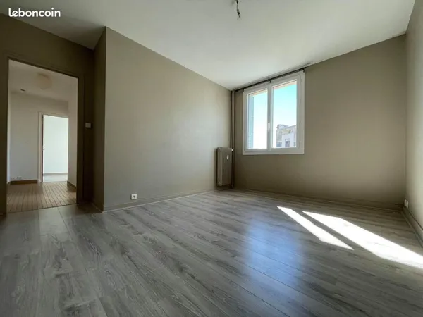 A louer appartement aubenas