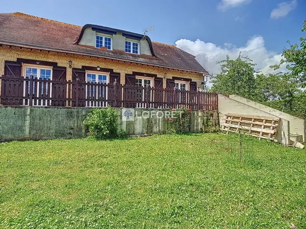 Maison 7 pièces 160 m2 proche Noyers Bocage