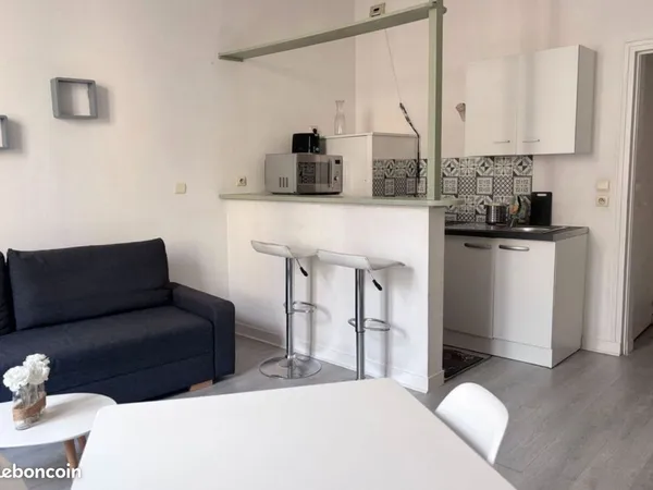 Studio meublé 24m²