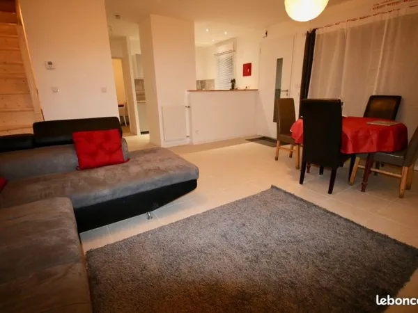 Nantes Saint- Sébastien, Maison, T4 Meublé 85 m²