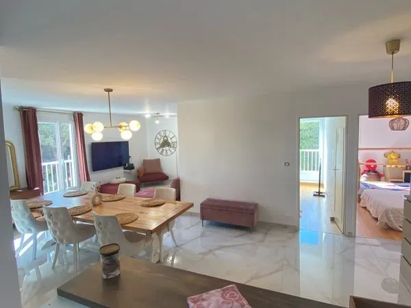 Superbe T3 de 80 m² lumineux - vue dégagée - modulable - aucun travaux