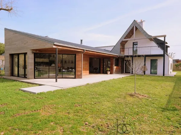 Maison 5 pièces 200 m²