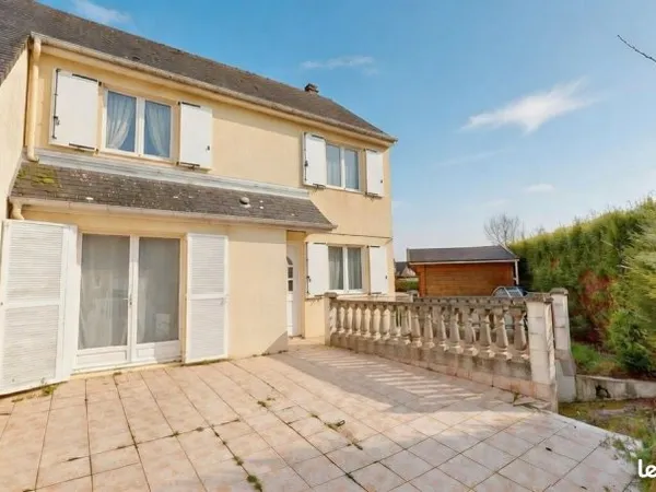 Maison 6 pièces 105 m²