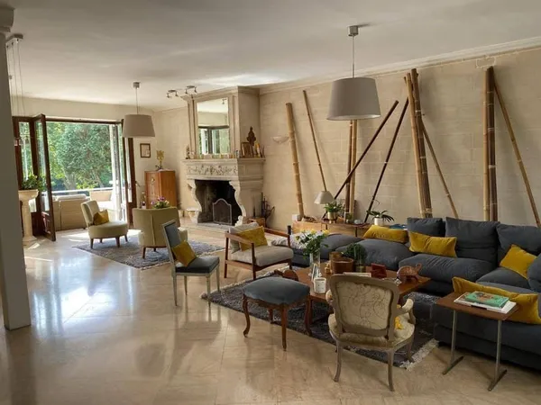Maison 1 pièce 474 m²