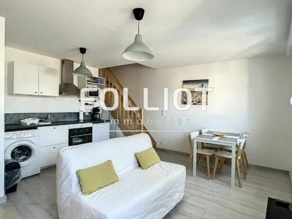 A LOUER - Appartement meublé en duplex - 'bail étudiant 9 mois' - Donville les Bains