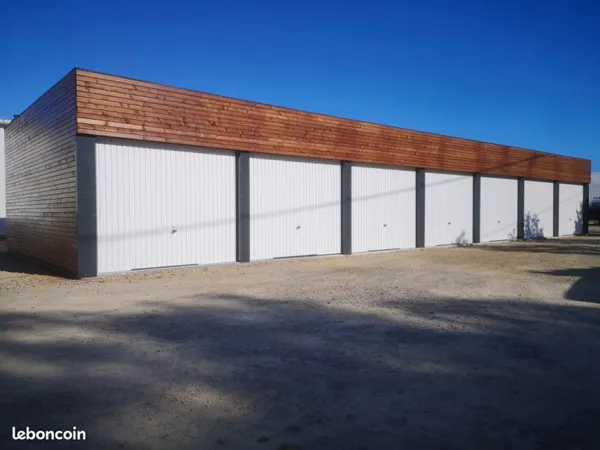 Location box - garde meuble - stockage