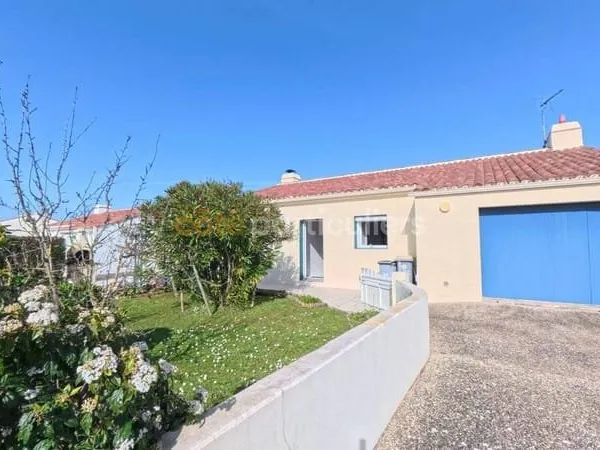 Maison de plain-pied 5 pièces 113 m²