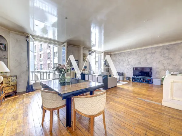 Appartement 5 pièces 130 m²