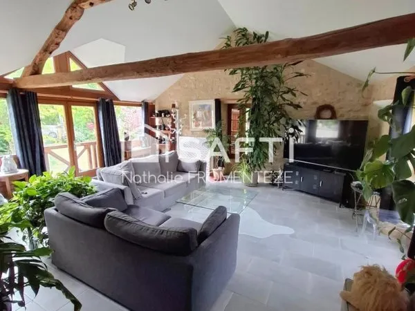 Maison 6 pièces 162 m²