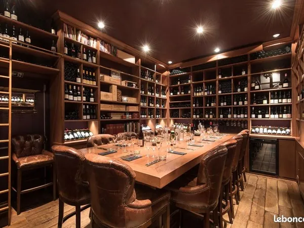 Bar, fonds de commerce 98 m² CAVALIERE