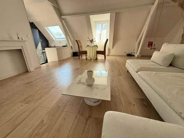 Exclusivité : Appartement rénové 58 m² - 7 % brut - Coup de coeur assuré - 7 min à pied de la gare d