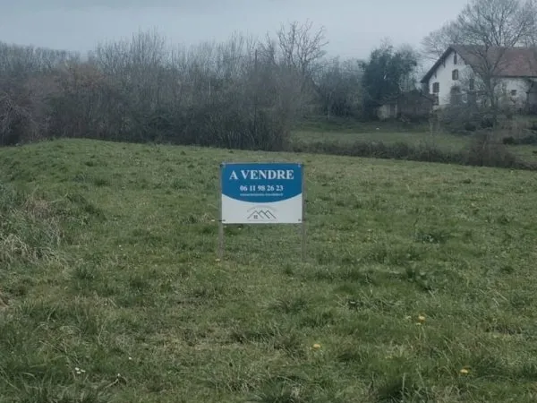 Terrain constructible 1000 m²
