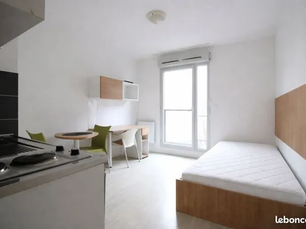Studio meublé Villeurbanne République
