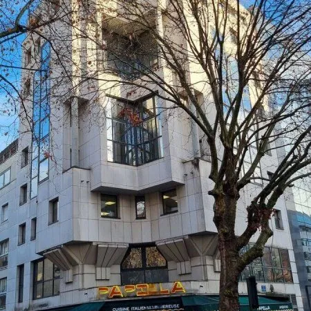 Bureaux 200 m²