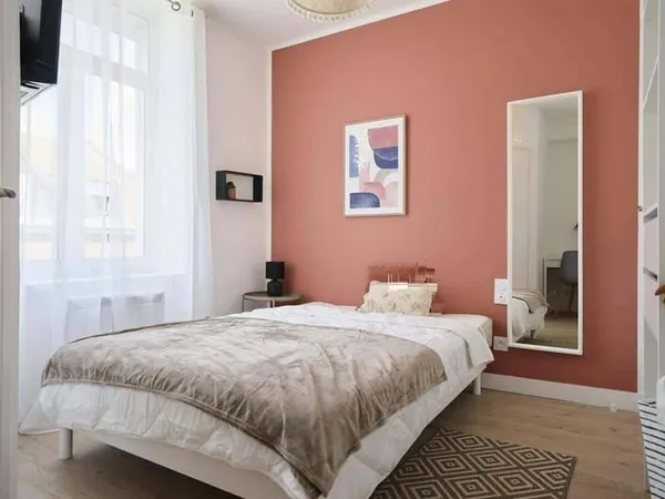 Studio 1 pièce 15 m²