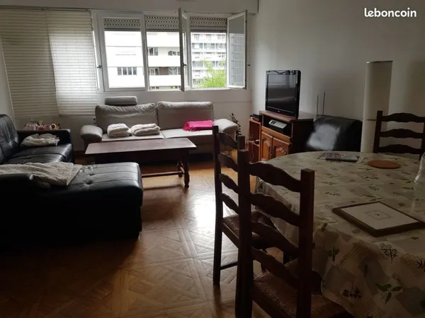 Chambres meublées en colocation à l'Esplanade, rue de Londres
