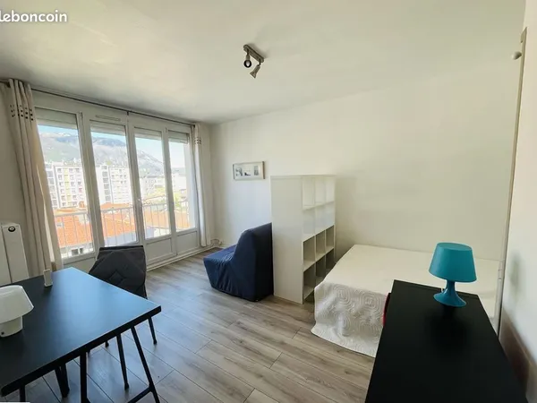 Loue T1 Meublé
