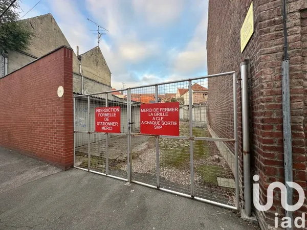 Parking 332 m²