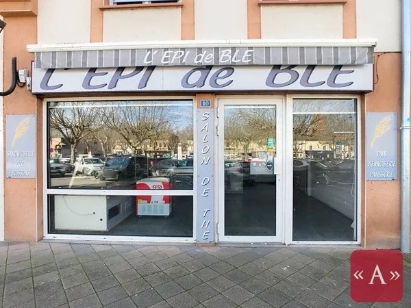 Local commercial 2 pièces 85 m²