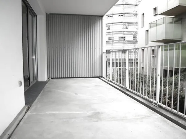 Bx Bassins à Flots - T3 TBE avec Balcon et parking privatif
