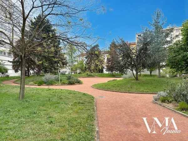 Investisseur T2 meublé 49M2 69007 LYON