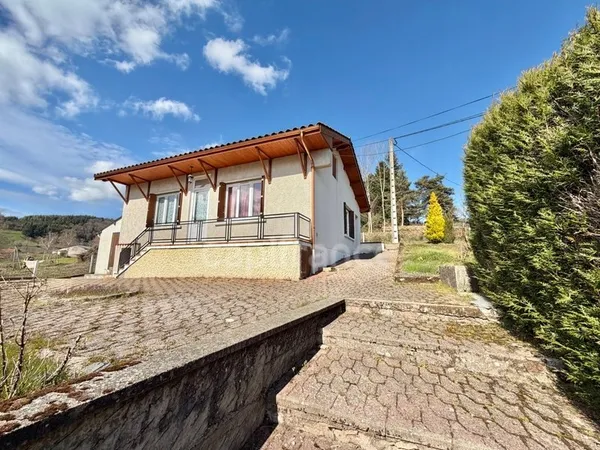 MAISON 70 M2, 2 CHAMBRES, TERRAIN CLOS ET ARBORÉ DE 1 425 M2, VUE DÉGAGÉE, CALME, DOUBLE GARAGE, CAV