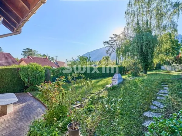 Maison individuelle au calme, au coeur de Collonges-sous-Salève
