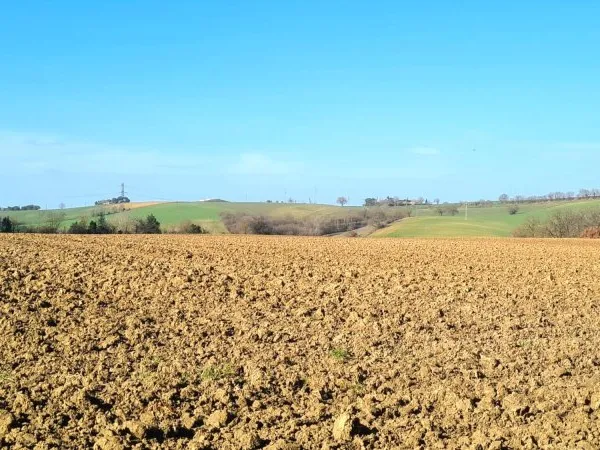 Terrain en lotissement 870 m²