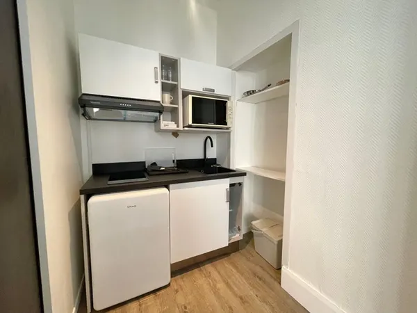 Studio 1 pièce 21 m²