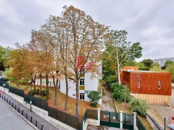Vanves Parc Pic - T2 de 53.45 m² rénové. cave