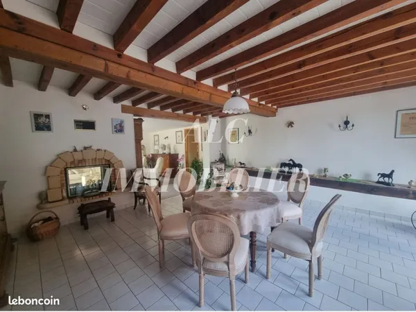 Maison 6 pièces 170 m²