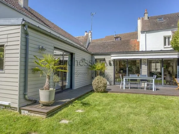 Maison 6 pièces 177 m²